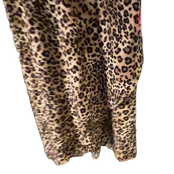 Jones New York Leopard Print Fitted Dress - Picture 7 of 12